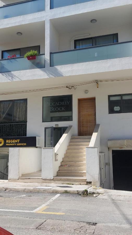 Large And Modern 2Bedroom With Balcony Glub1-1 Gzira Exterior photo